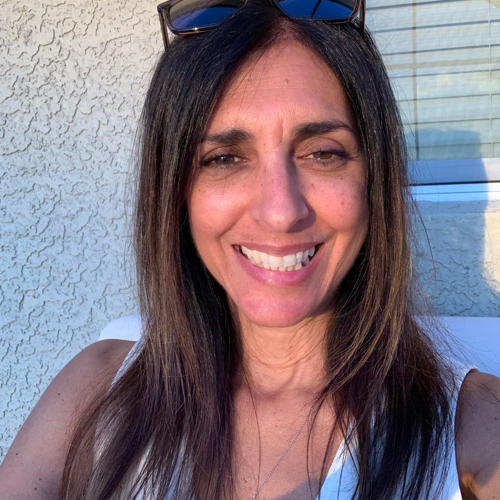 Meet your Posher, Stephanie